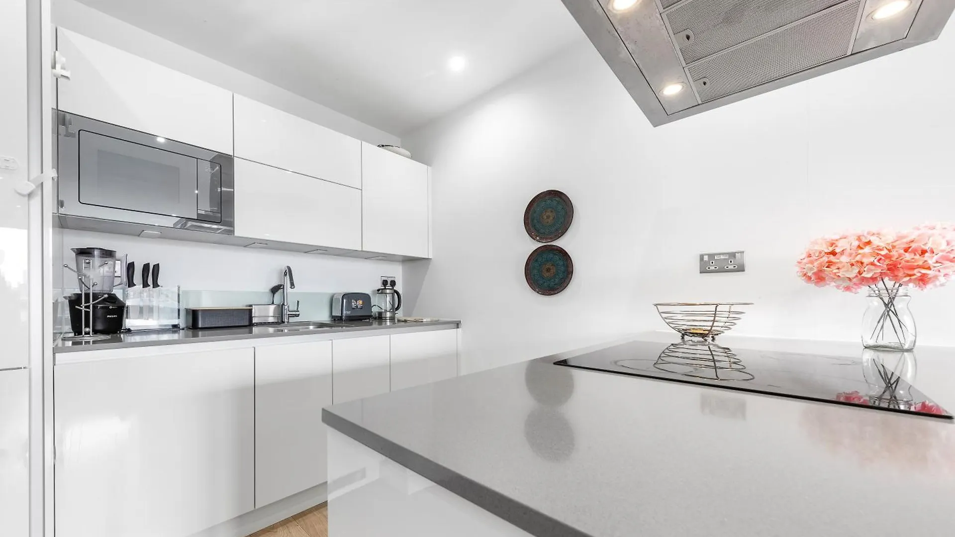 Spacious Modern 2Br Apartment In The Heart Of London