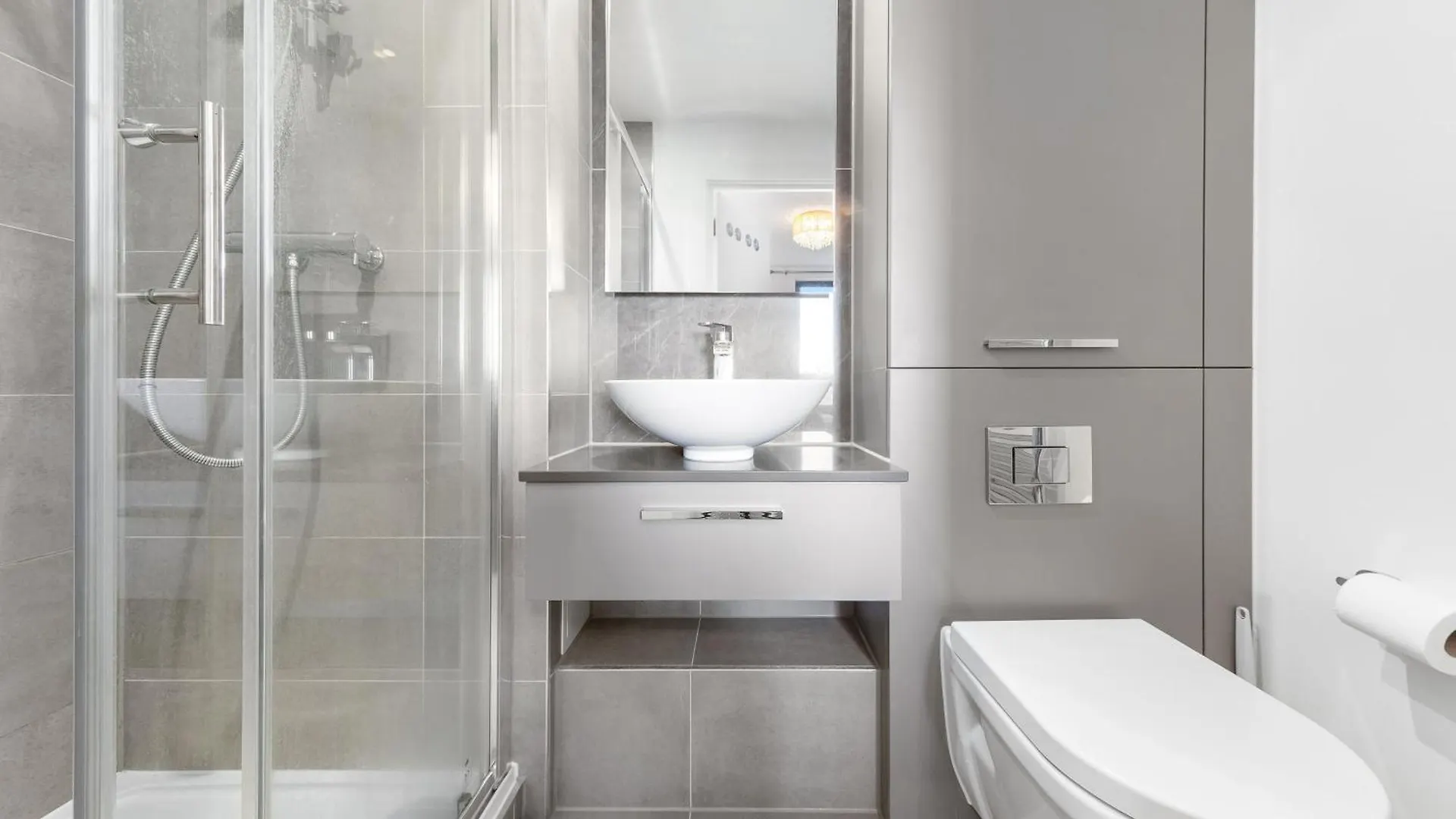 Spacious Modern 2Br Apartment In The Heart Of London